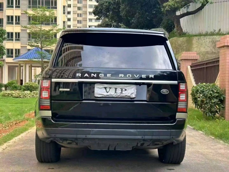 东莞17年路虎揽胜运动7