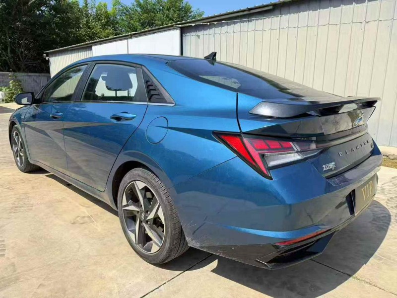 济宁21年现代伊兰特7