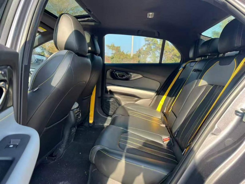 汕头23年传祺影豹6