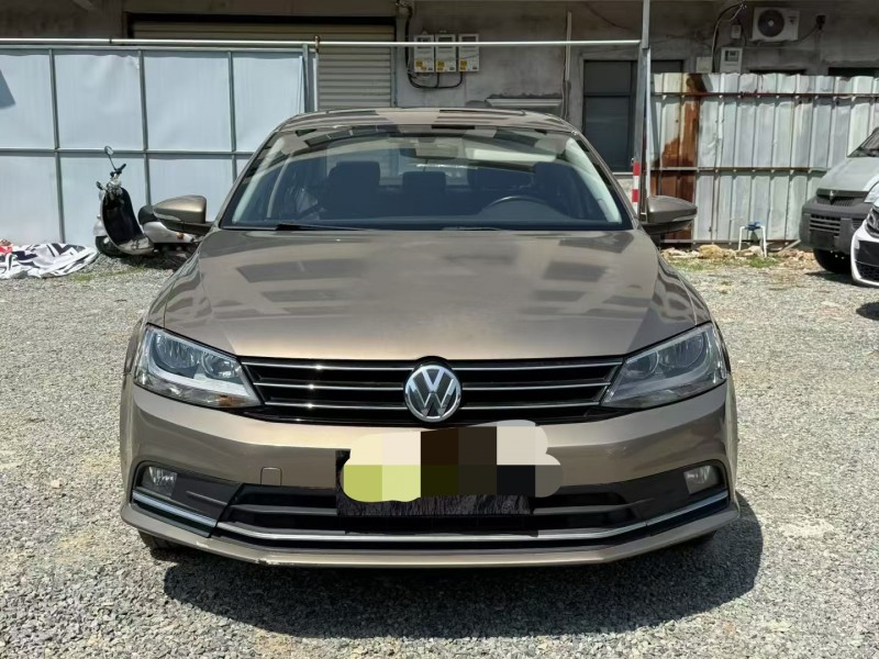 厦门19年大众速腾1