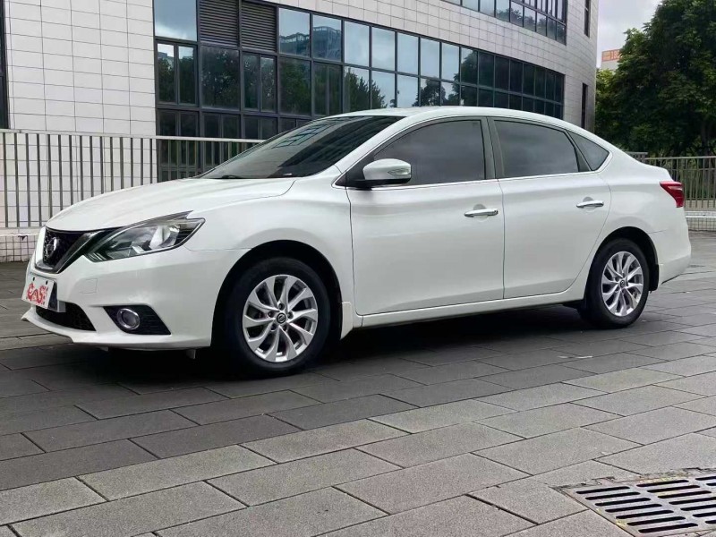 汕头17年日产轩逸3