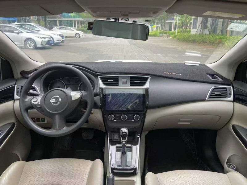 汕头17年日产轩逸6