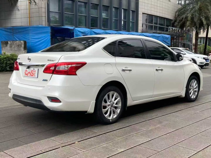 汕头17年日产轩逸8