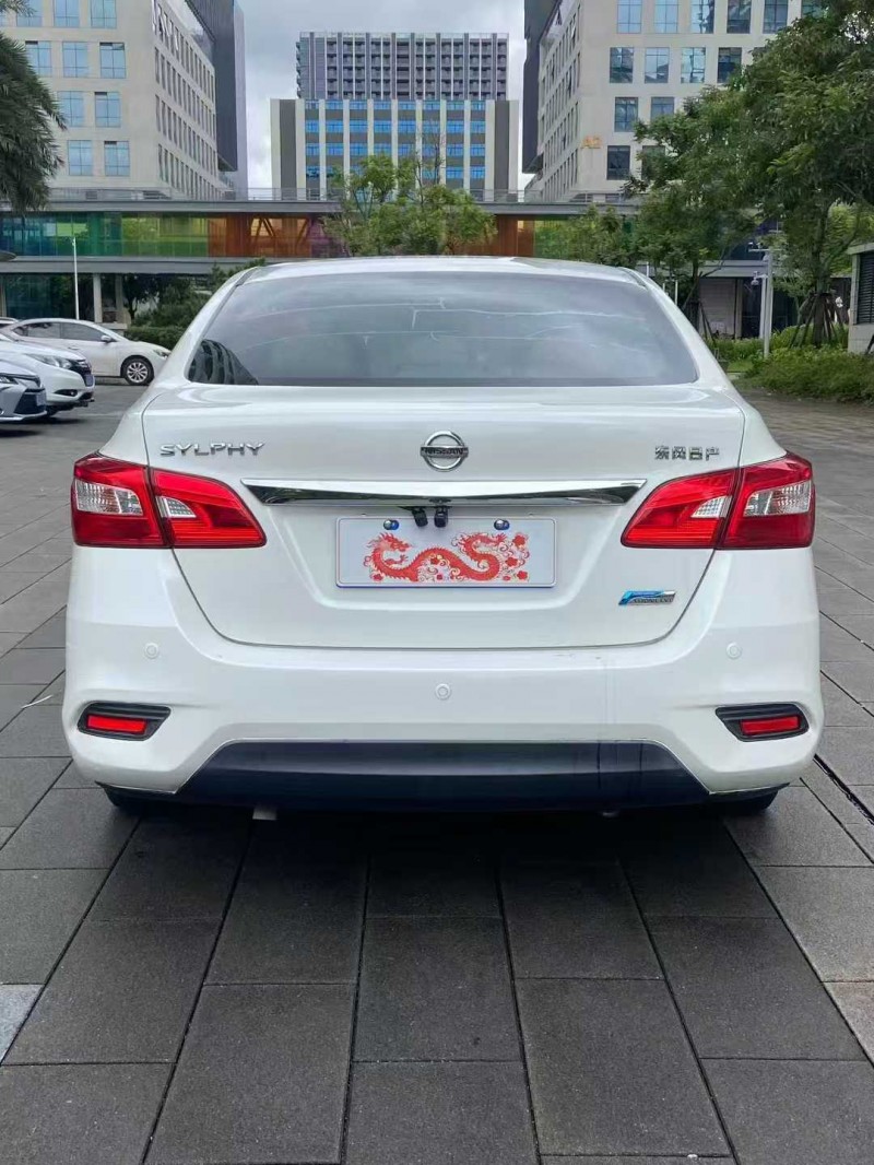 汕头17年日产轩逸9