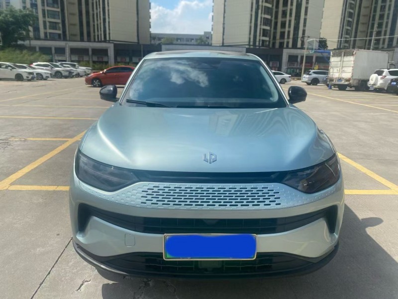 珠海23年零跑汽车C111