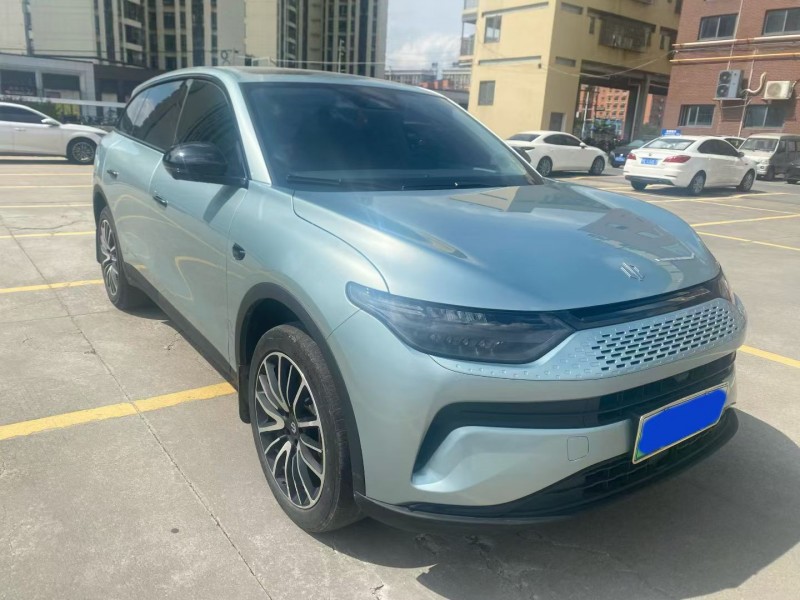 珠海23年零跑汽车C113