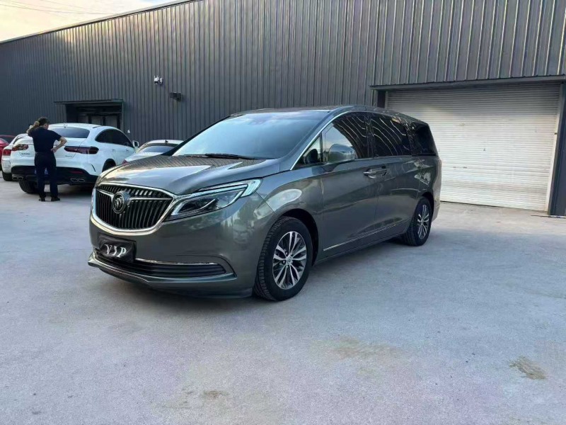 徐州18年别克GL83