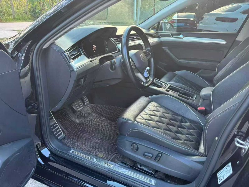 徐州22年大众迈腾6