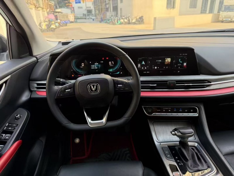 汕头20年长安汽车CS555