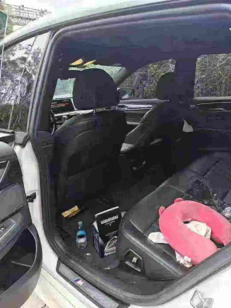 绍兴18年宝马6系4