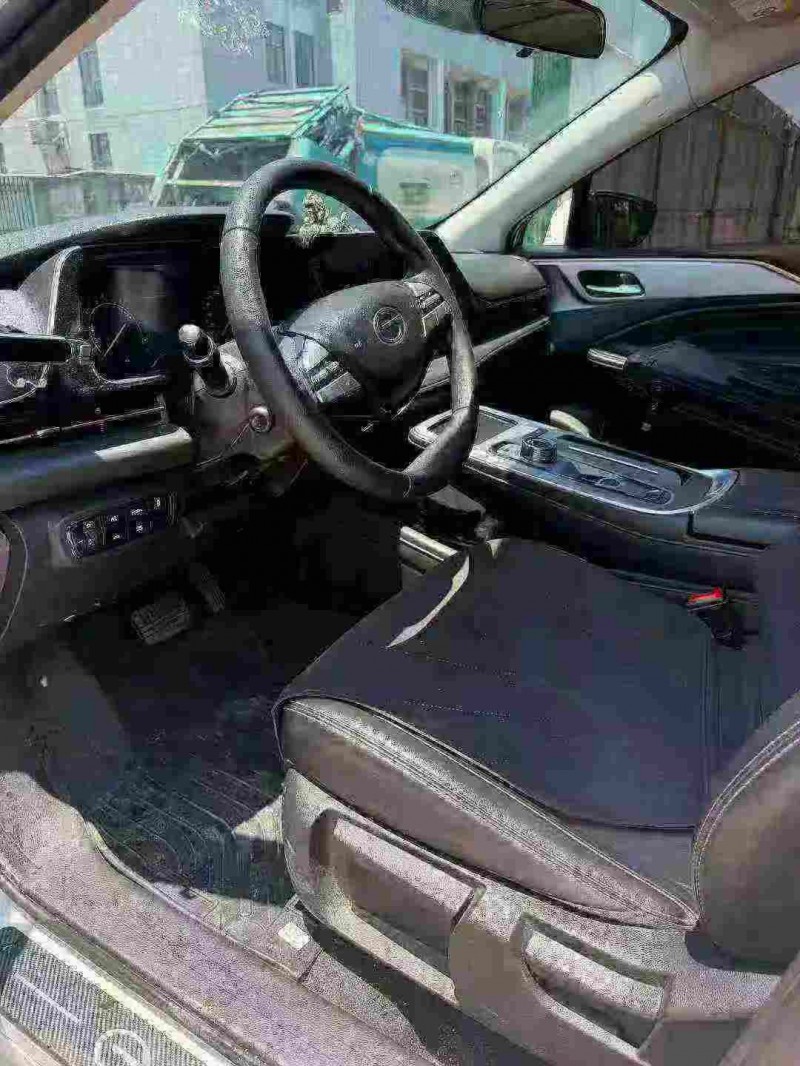 绍兴23年传祺埃安S5