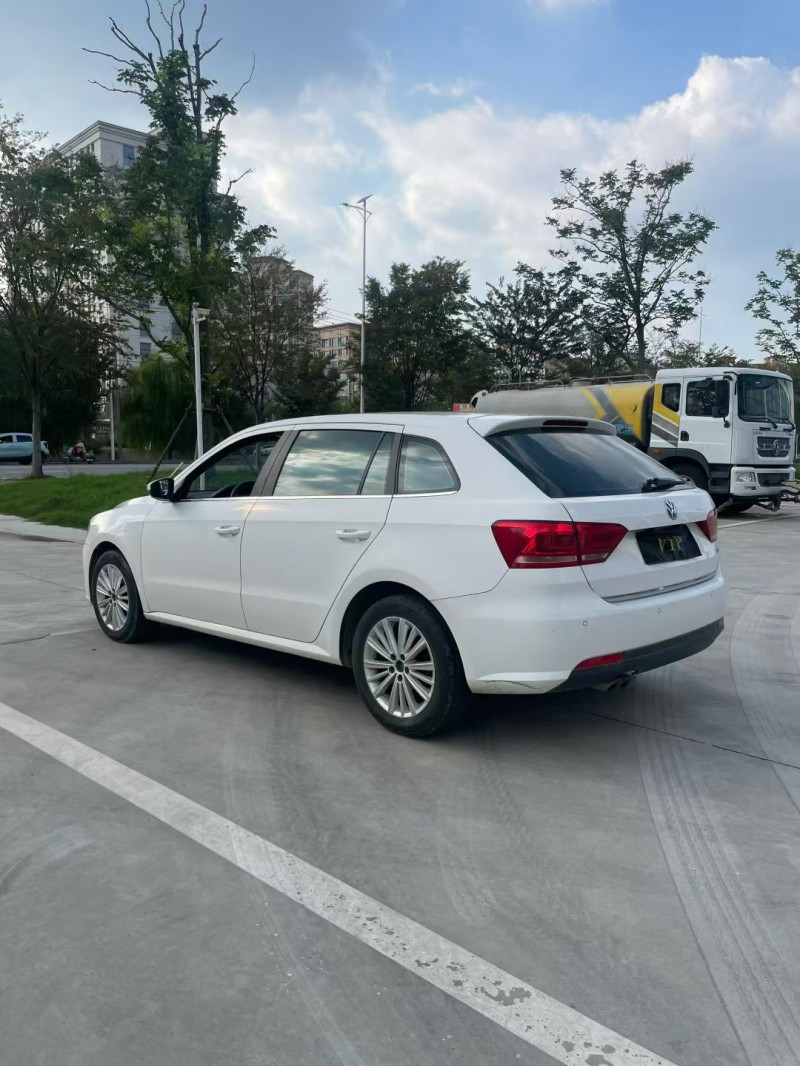 徐州14年大众朗行5