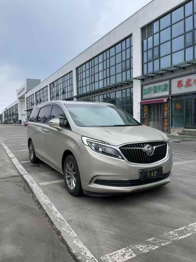 徐州19年别克GL82