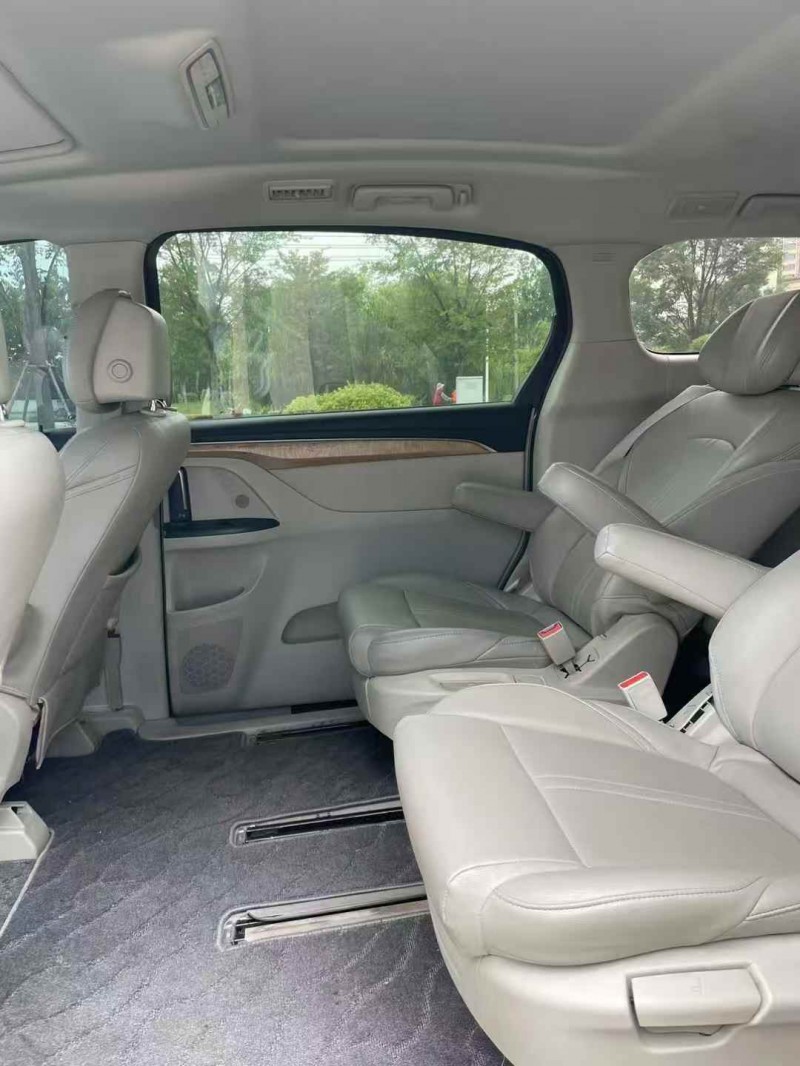 徐州19年别克GL87