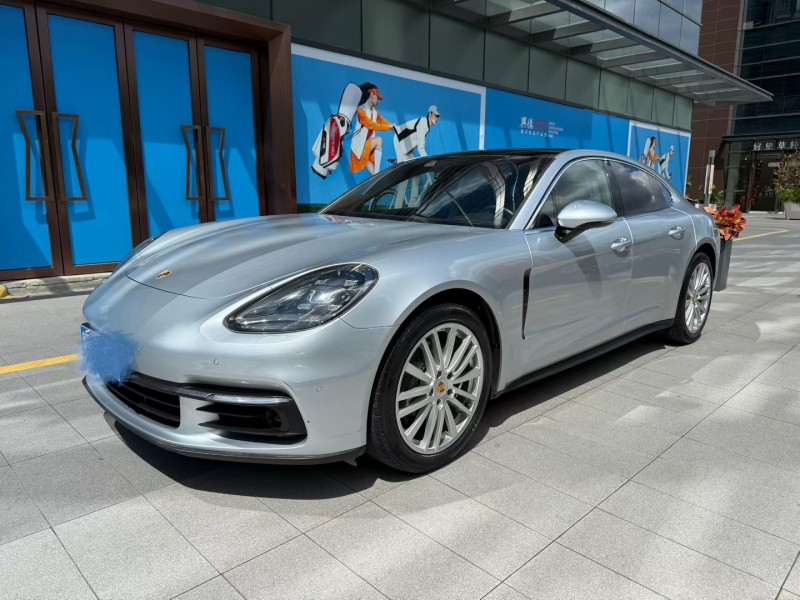 深圳17年保时捷帕拉梅拉2