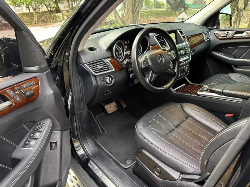 湛江16年奔驰GLS4