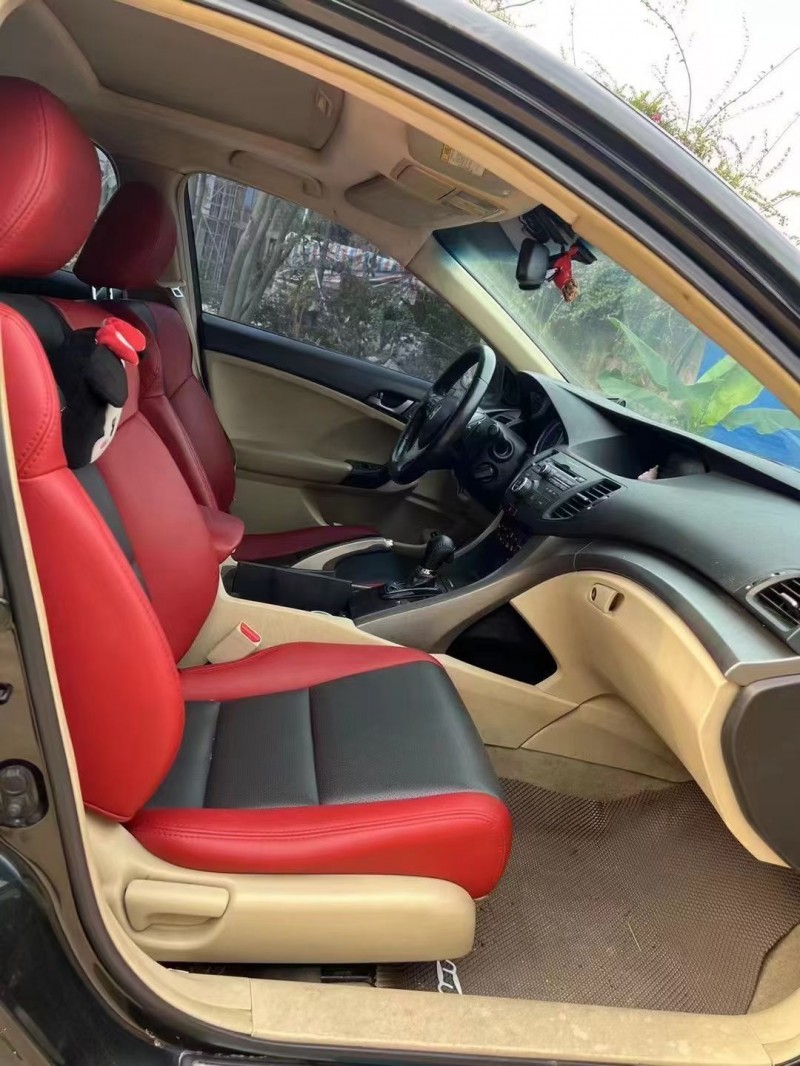 江门11年本田思铂睿3