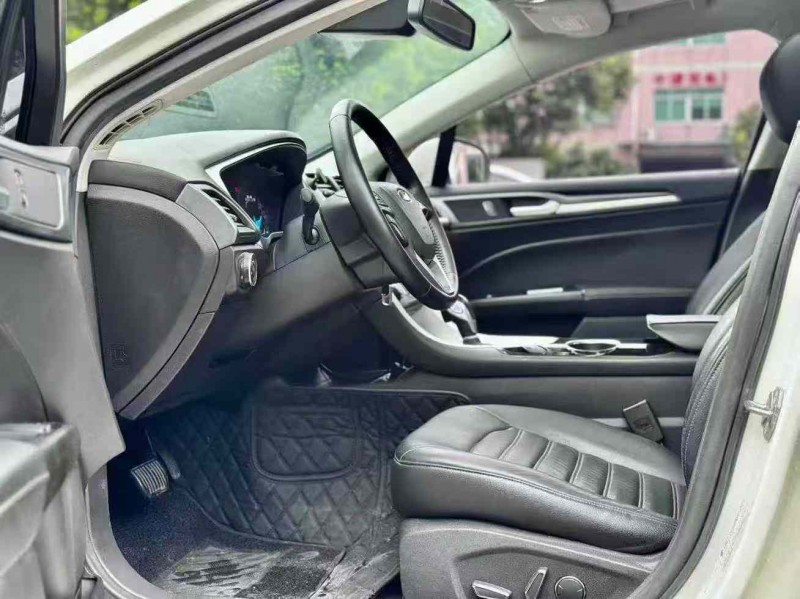 珠海16年福特蒙迪欧6