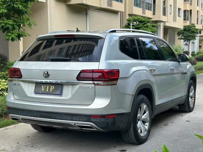 湛江20年大众途昂8