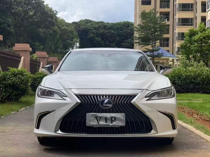 珠海20年雷克萨斯ES1