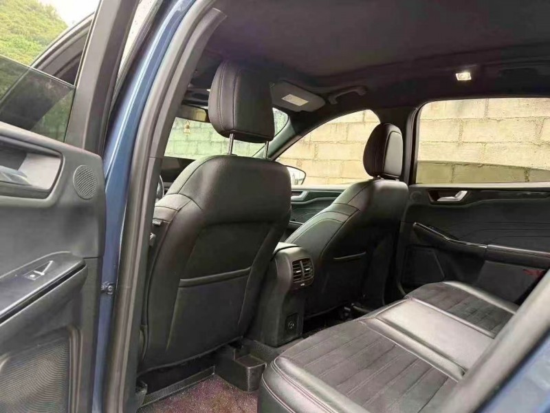 广州20年福特锐际4