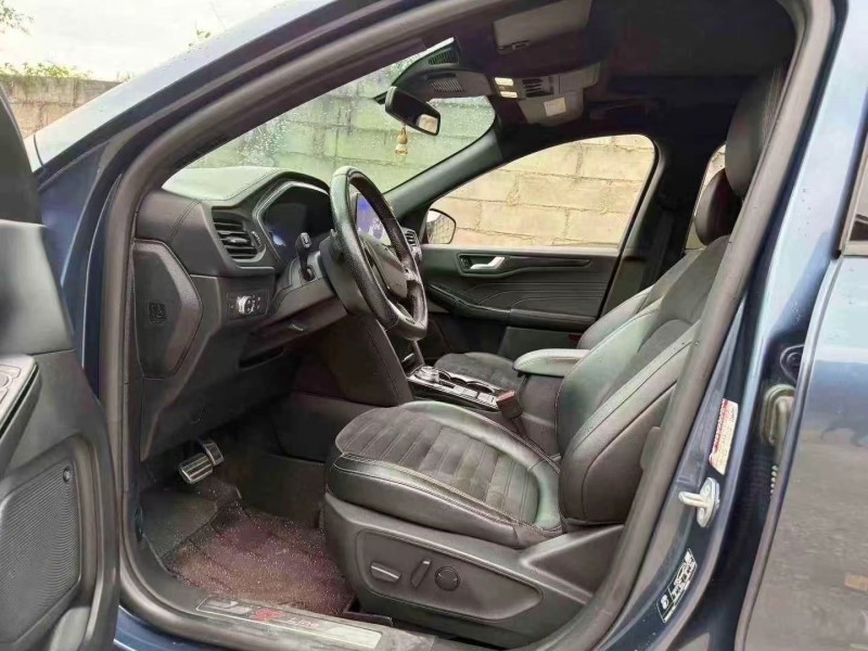 广州20年福特锐际6