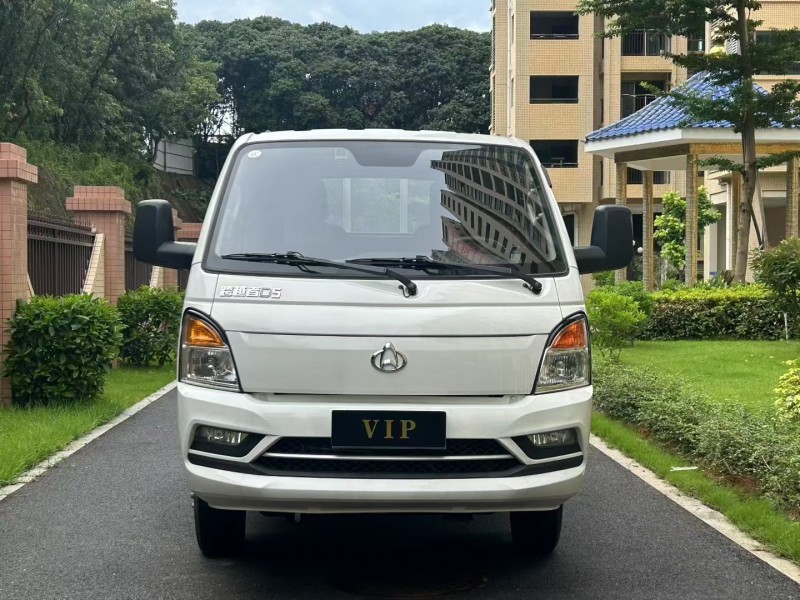 江门25年长安汽车跨越1