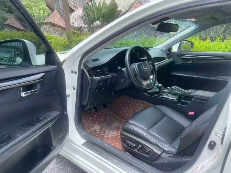 深圳14年雷克萨斯ES6