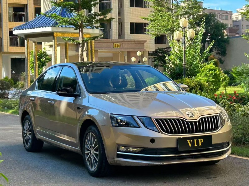 江门18年斯柯达明锐3