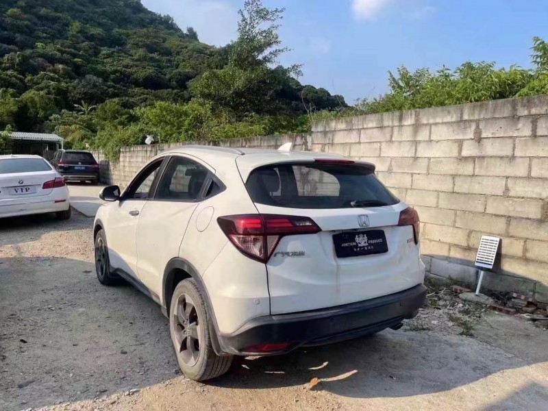 广州15年本田缤智9