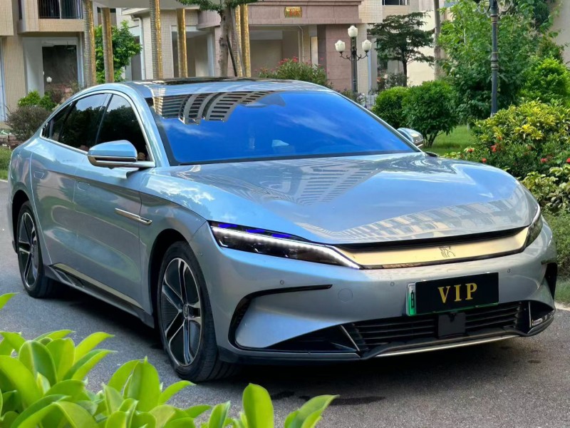 汕头23年比亚迪汉3