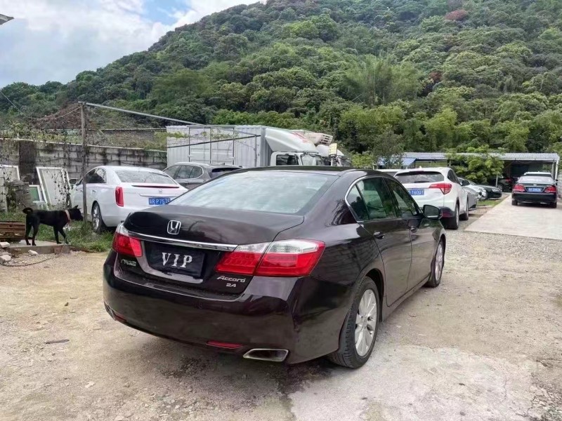 广州14年本田雅阁7