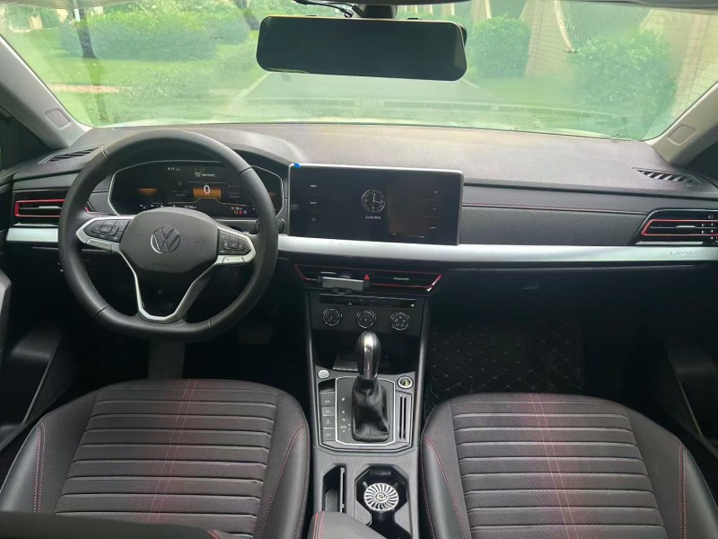 湛江23年大众朗逸3