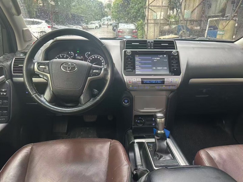 深圳20年丰田普拉多4