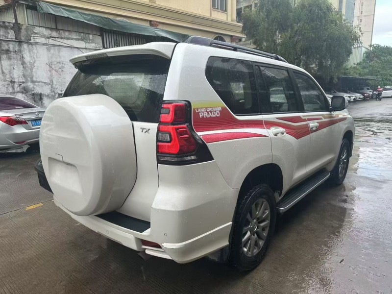 深圳20年丰田普拉多7