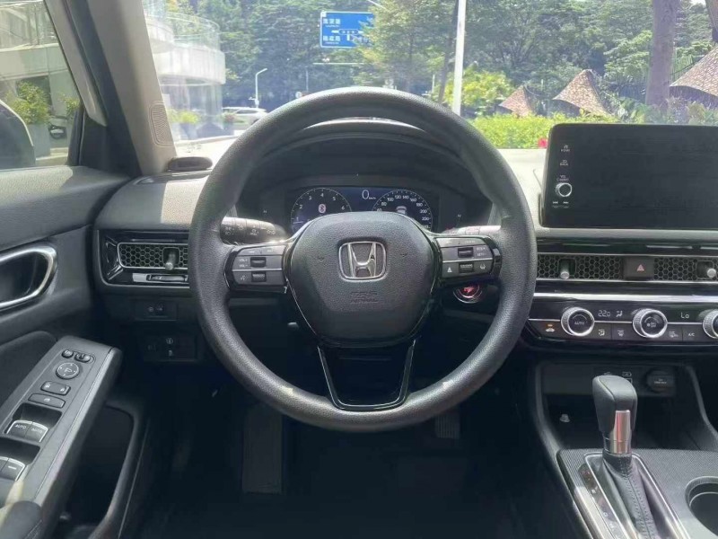 深圳23年本田雅阁8