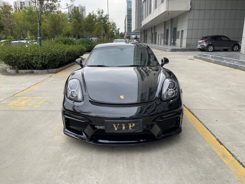 济宁14年保时捷卡曼1