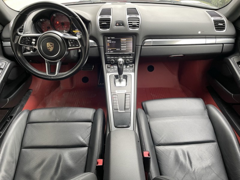 济宁14年保时捷卡曼5