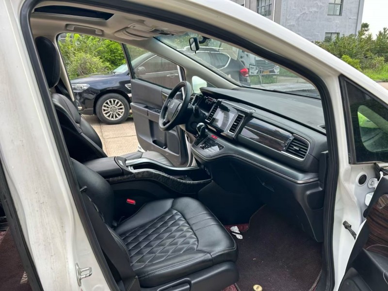 宿迁18年本田艾力绅7