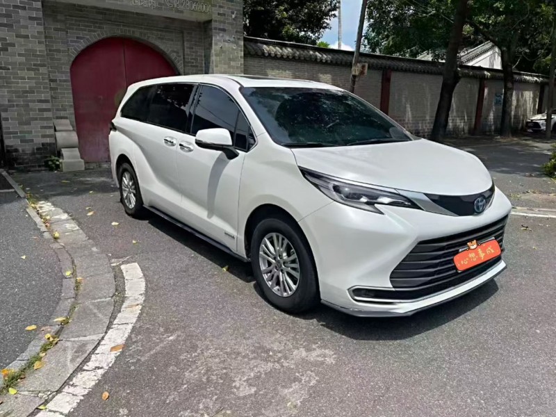 韶关22年丰田塞纳3