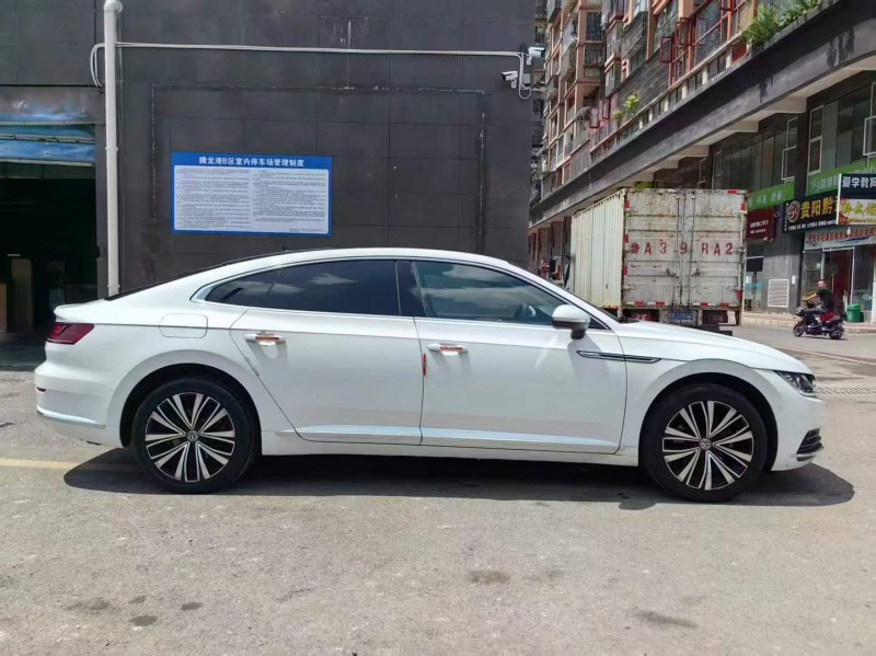 贵阳20年大众CC8