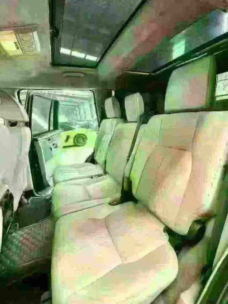 临沂15年路虎发现5