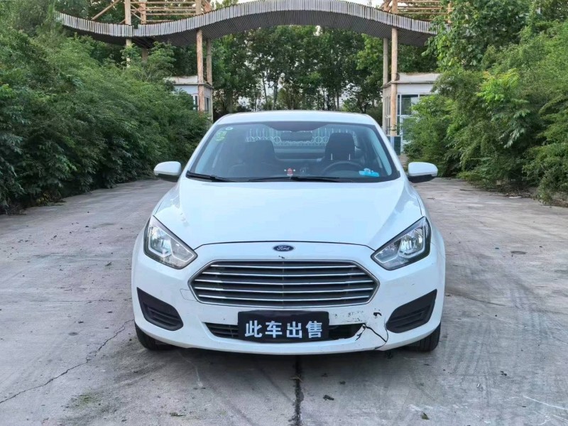 平顶山21年福特福睿斯1