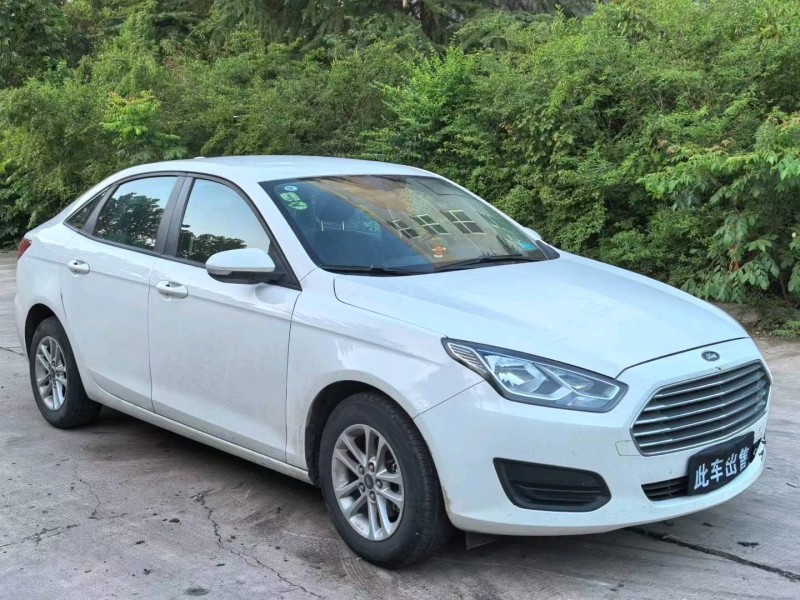 平顶山21年福特福睿斯3