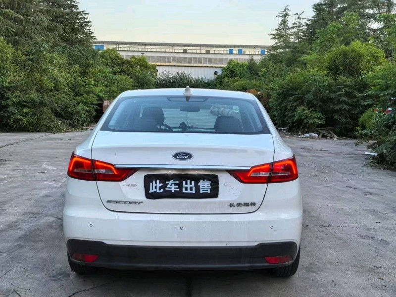 平顶山21年福特福睿斯7