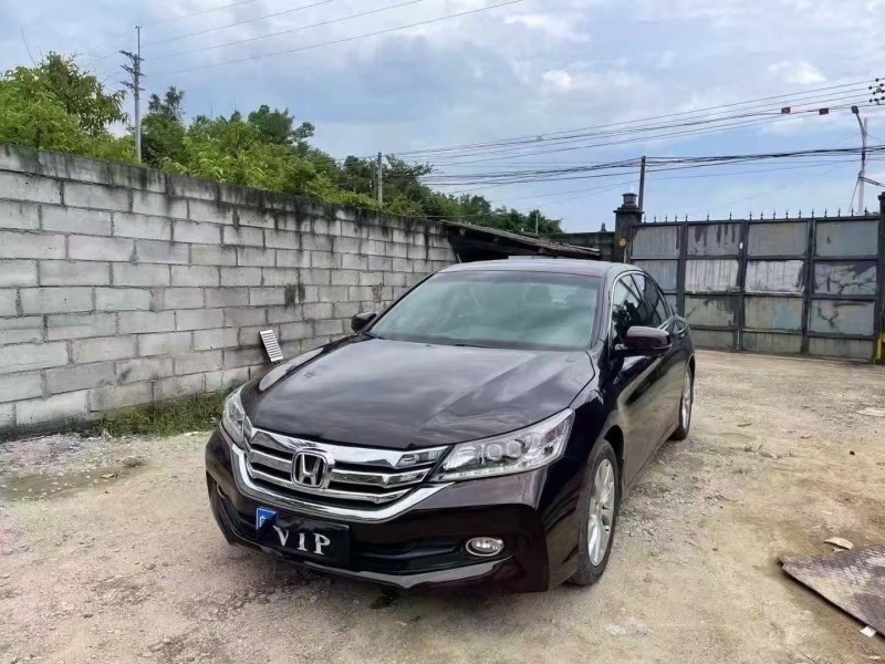 韶关14年本田雅阁2