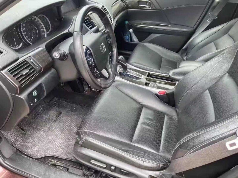 韶关14年本田雅阁5