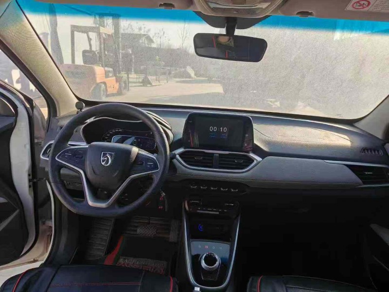 临沂18年宝骏5106