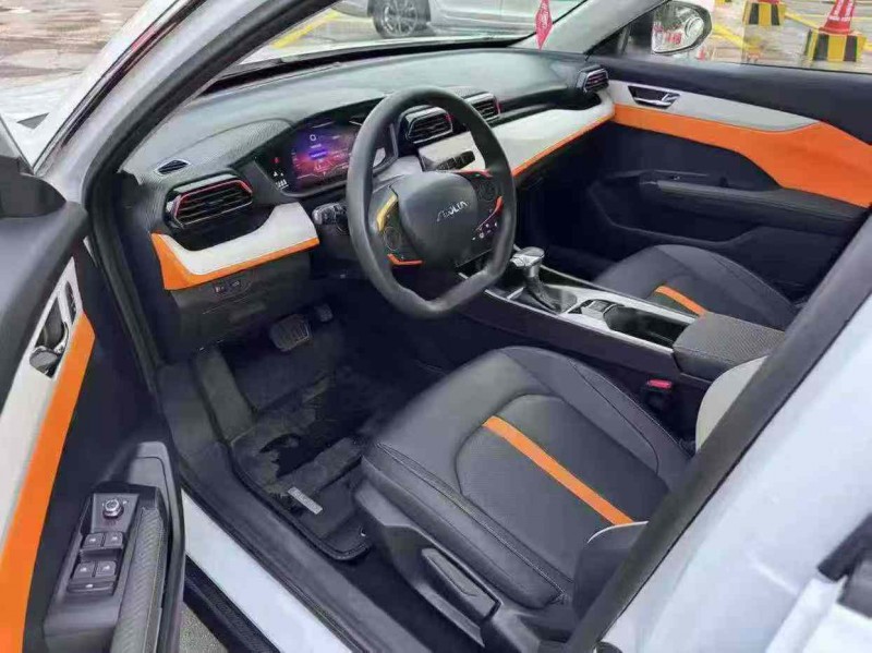 湛江23年东风奕炫5