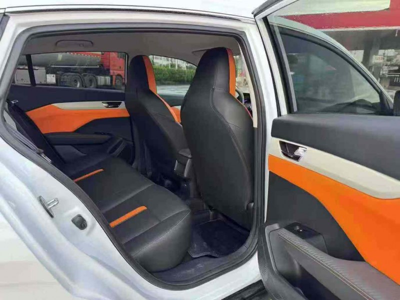 湛江23年东风奕炫6